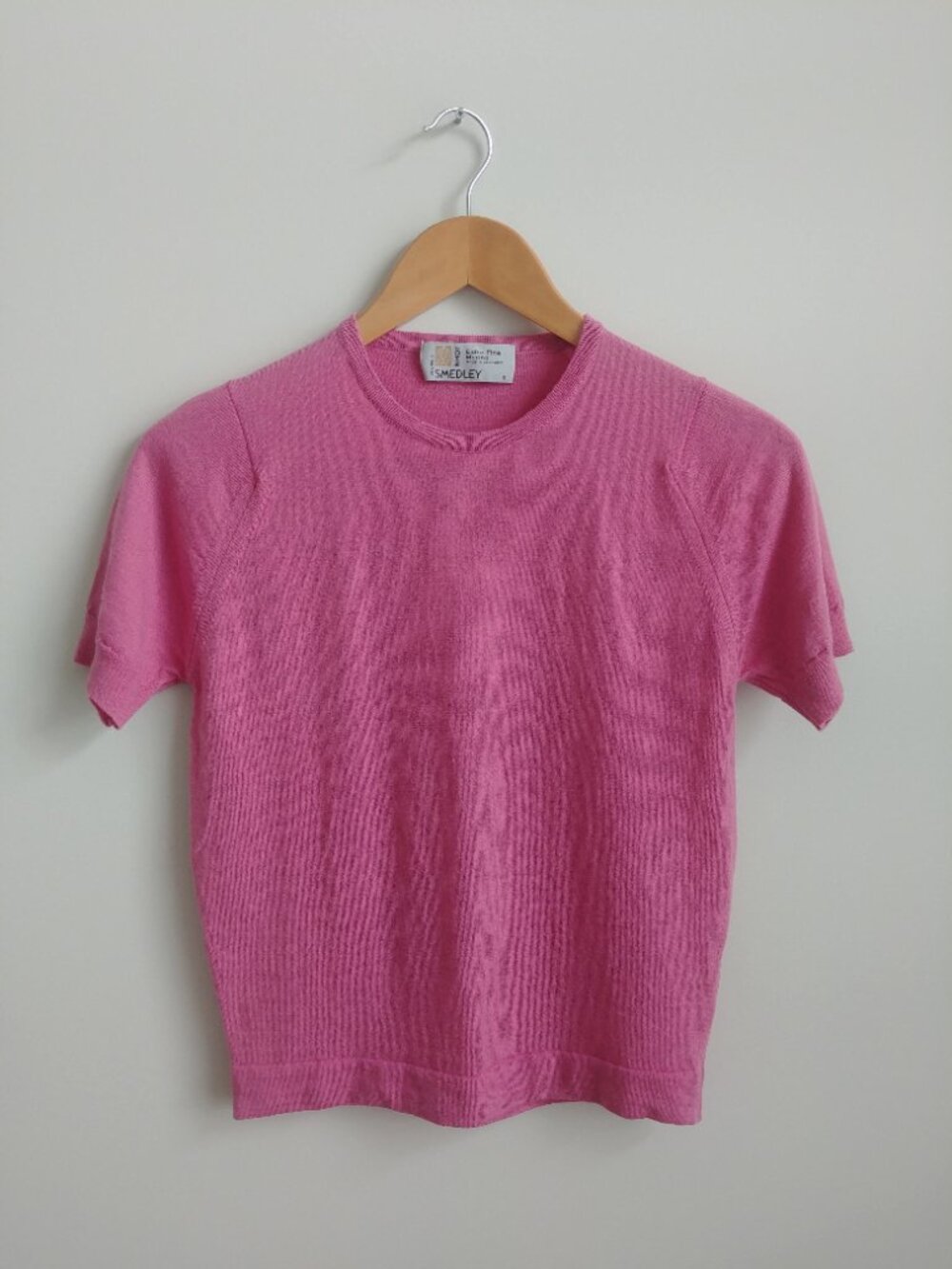 John Smedley made in England 100% merino wool short sleeve pink sweater top S